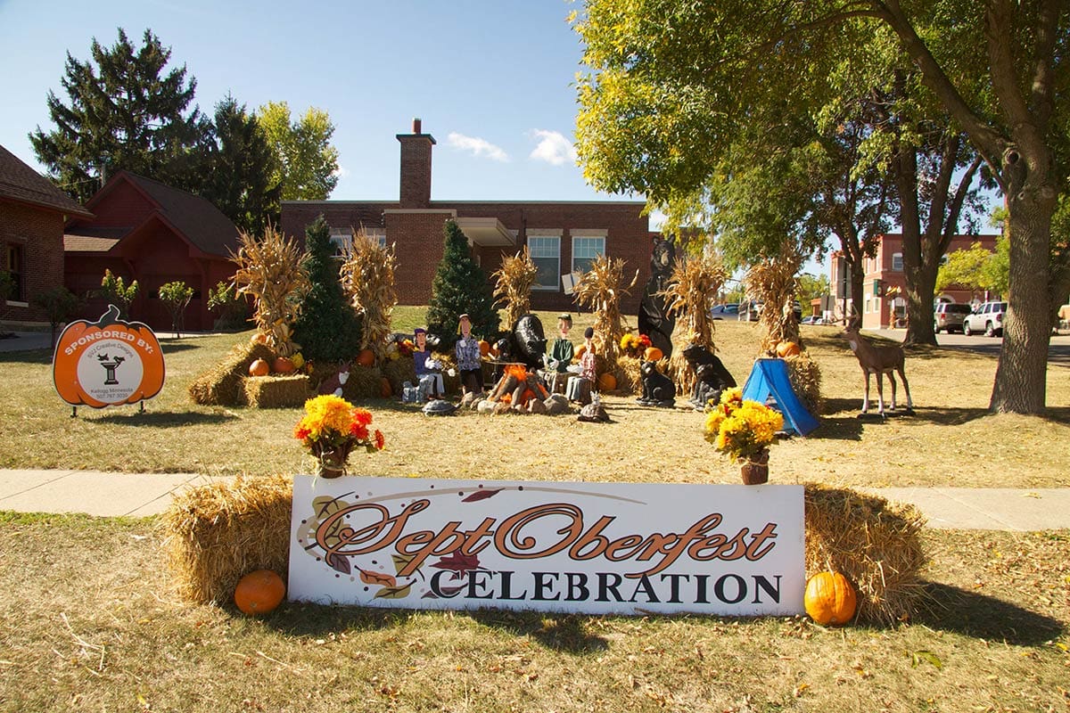 2012 Topiary Display