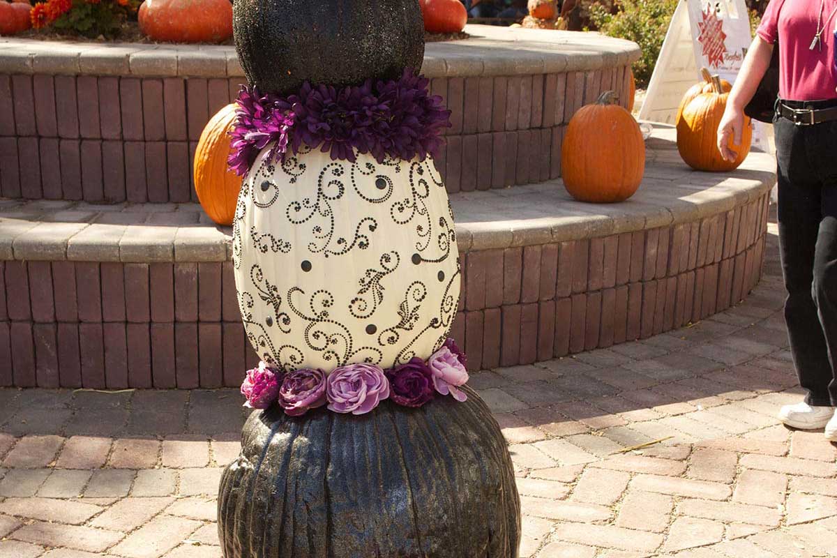 2012 Topiary Display