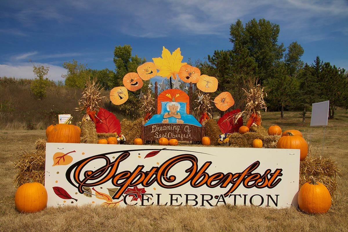 2013 Pumpkin Topiary Display