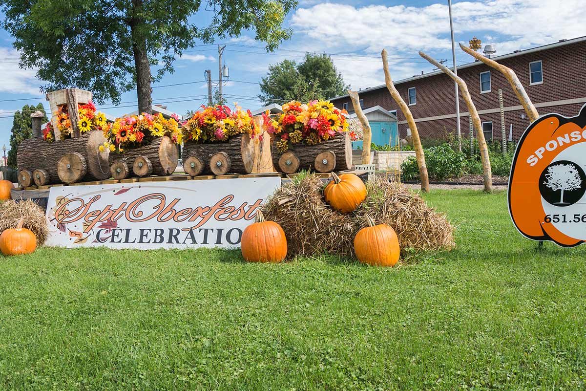 2016 Wabasha Topiary Display