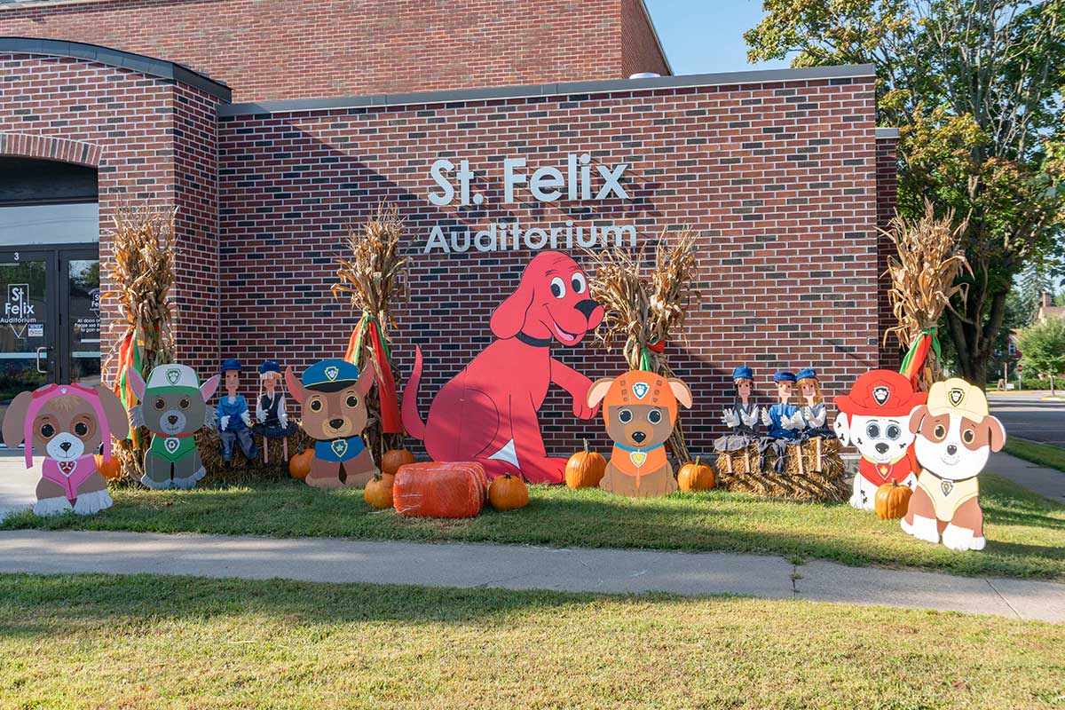 2018 Wabasha Topiary Display